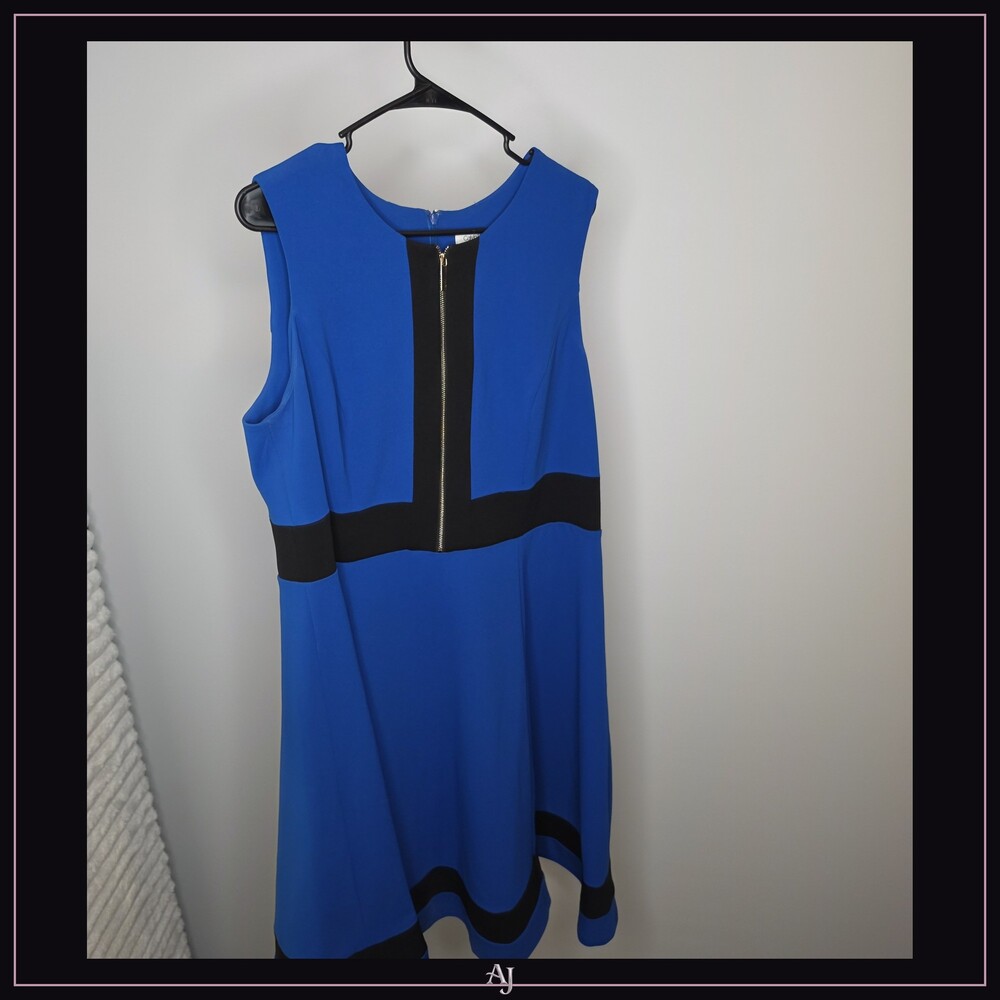 Calvin Klein Size 12 Blue Black Sleeveless Dress Colorblock